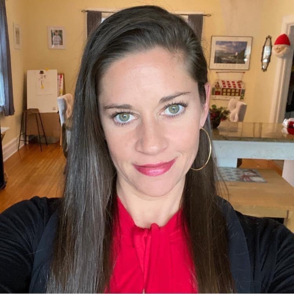 Meet your Posher, Jennifer